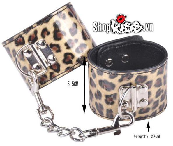 Bộ đồ chơi bạo dâm da beo 10 món cao cấp kích thích khoái cảm Bộ đồ chơi bạo dâm da beo 10 món cao cấp kích thích khoái cảm