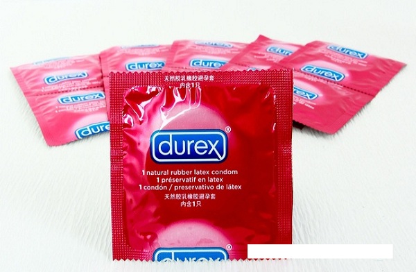  Mua Bao cao su Durex Fetherlite Ultima cảm giác chân thật tới khó tả giá tốt